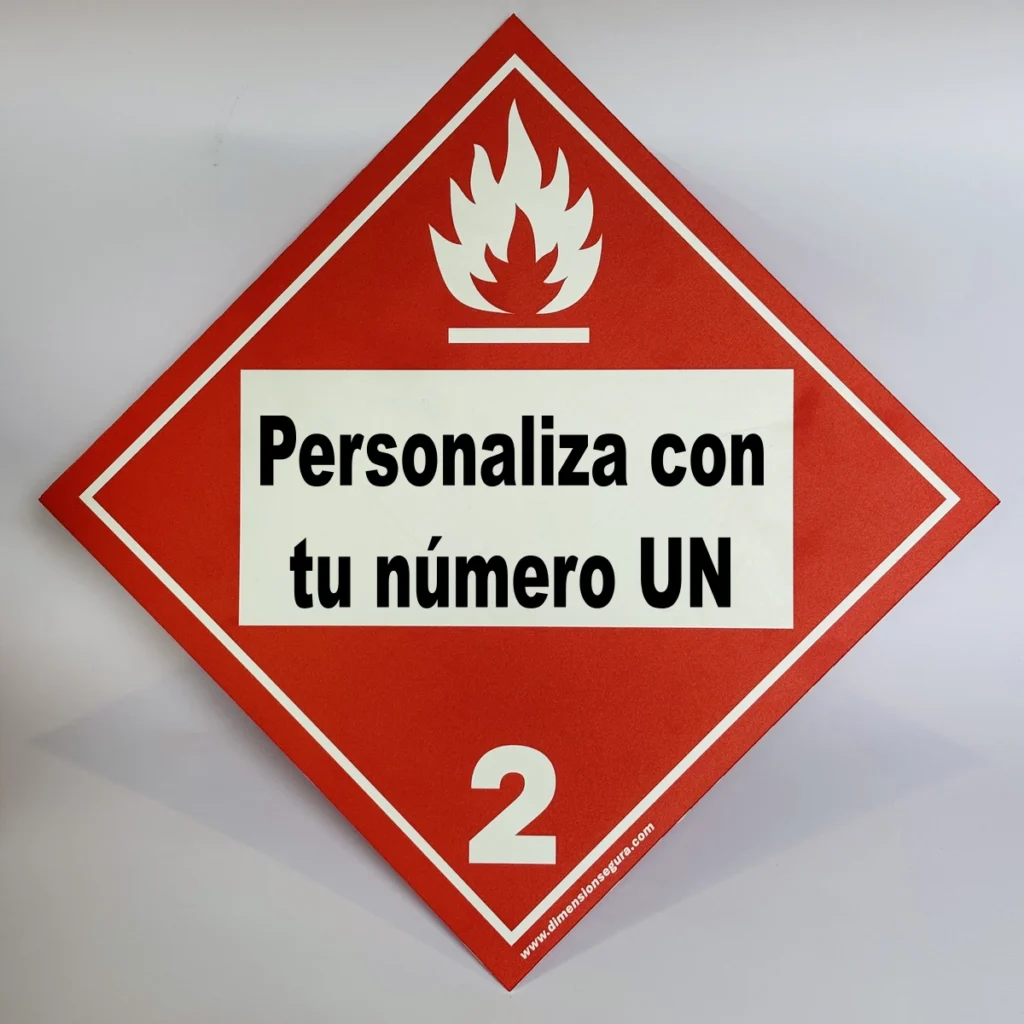 Foto de cartel clase 2.1 con UN personalizado