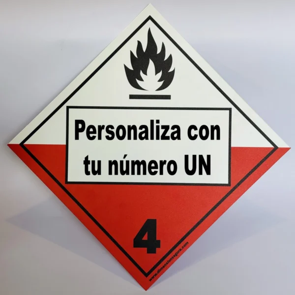 Foto de cartel clase 4.2 con UN personalizado