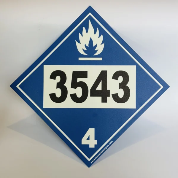 Foto frontal de cartel clase 1 con ejemplo de UN 3543