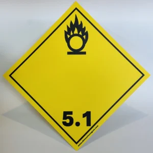 Foto frontal de cartel clase 5.1 como riesgo secundario