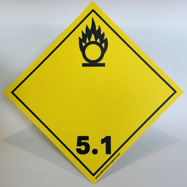 Foto frontal de cartel clase 5.1 como riesgo secundario