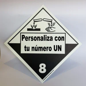 Foto de cartel clase 8 con UN personalizado
