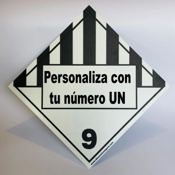 clase9-UN-personalizado Foto de cartel clase 9 con UN personalizado